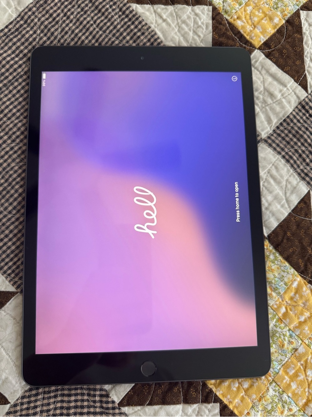 Apple iPad 7th Gen 10.2-inch (Space Gray) - Wi‑Fi Tablet